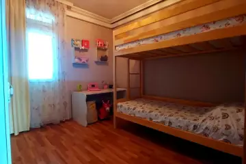 Satılır Köhnə Tikili Biləcəridə