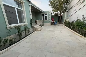 Satılır Həyət Evi Biləcəridə