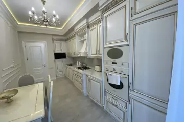 Satılır Yeni Tikili 28 May Metrosu ətrafında