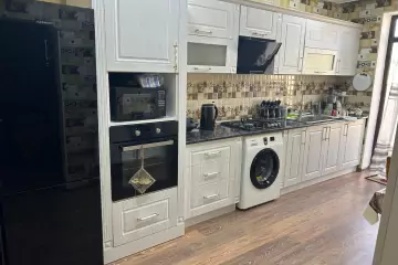 Satılır Həyət Evi Buzovnada