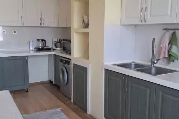 Satılır Köhnə Tikili Buzovnada