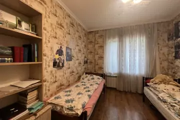 Satılır Köhnə Tikili Qaraçuxurda