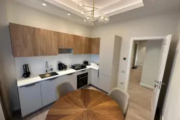 Aylıq Kirayə Yeni Tikili Ağ şəhər Kompleksində