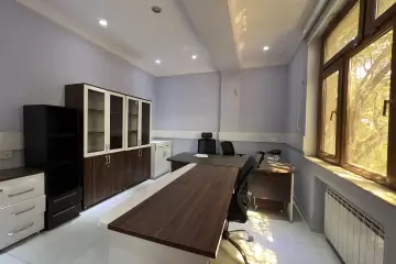 Satılır Ofis 7-ci Mikrorayonda