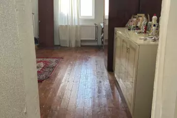Satılır Həyət Evi Buzovnada