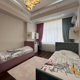 Satılır 4 otaqlı Yeni Tikili 200 m², Yasamal