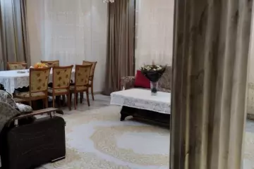 Satılır Həyət Evi Buzovnada