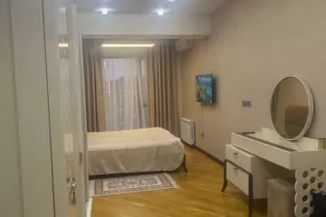 Aylıq Kirayə Yeni Tikili Ağ şəhər Kompleksində