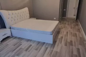 Aylıq Kirayə Yeni Tikili şərq Bazarında