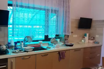 Satılır Həyət Evi Buzovnada