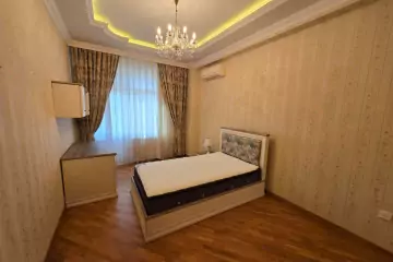 Aylıq Kirayə Yeni Tikili Mərkəzdə