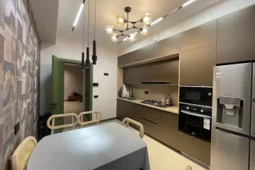 Satılır Yeni Tikili 8-ci Kilometrdə