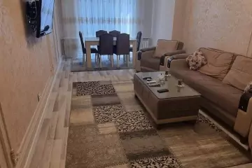 Aylıq Kirayə Yeni Tikili şərq Bazarında