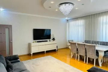 Günlük Kirayə Yeni Tikili Ağ şəhər Kompleksində