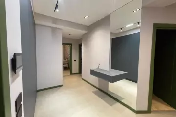 Satılır Yeni Tikili 8-ci Kilometrdə