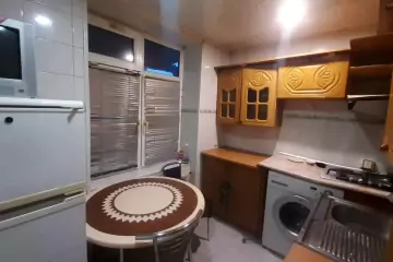 Aylıq Kirayə Köhnə Tikili Elmler Akademiyasıda