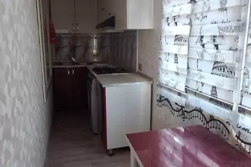 Satılır Köhnə Tikili Biləcəridə
