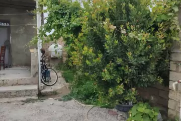 Satılır Həyət Evi Kürdəxanıda