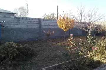 Satılır Həyət Evi Babək Rayonunda