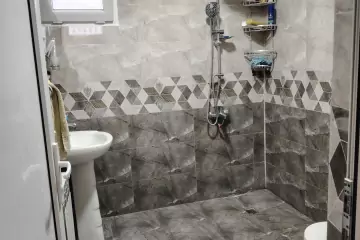 Satılır Həyət Evi Kürdəxanıda