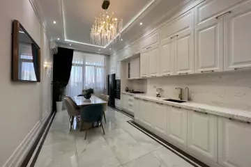 Satılır Yeni Tikili Yasamalda