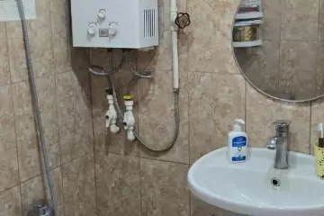 Satılır Köhnə Tikili Gənclikdə