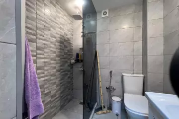 Satılır Köhnə Tikili Zabitlər Parkı