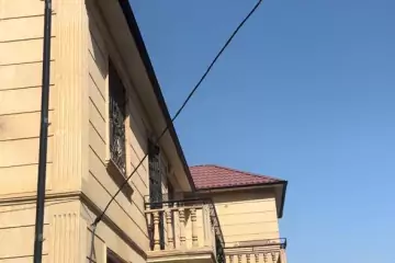 Satılır Həyət Evi Biləcəridə