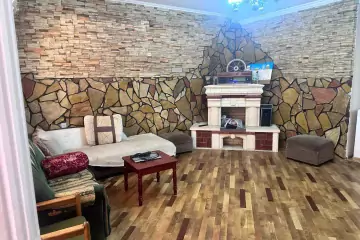 Satılır Həyət Evi Biləcəridə