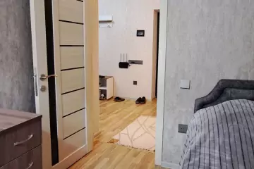 Aylıq Kirayə Köhnə Tikili Dostluq Kinoteatrında