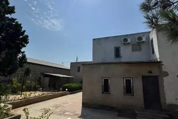 Satılır Bağ Evi Bilgəhdə