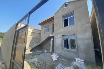 Satılır Həyət Evi Masazırda 
