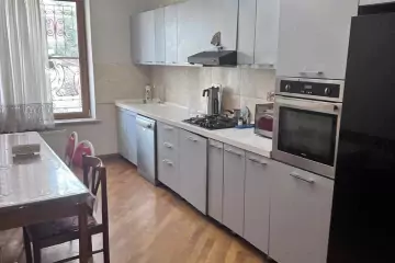 Satılır Həyət Evi Biləcəridə
