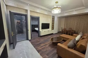 Satılır Yeni Tikili Elmler Akademiyasıda