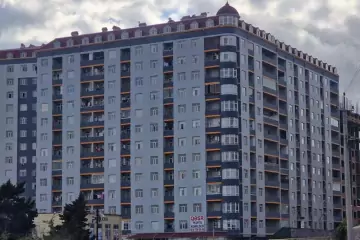 Satılır Yeni Tikili Masazırda