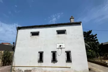 Satılır Bağ Evi Bilgəhdə