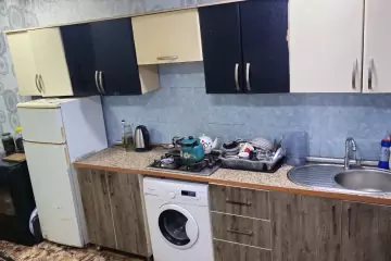 Satılır Köhnə Tikili Yeni Günəşlidə 