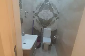 Aylıq Kirayə Yeni Tikili Elmler Akademiyasıda