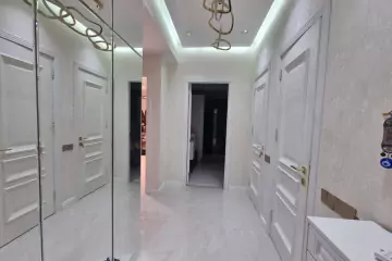 Satılır Yeni Tikili Nəsimi Bazarında