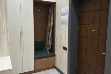 Satılır Yeni Tikili Elmler Akademiyasıda