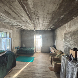 Satılır 2 otaqlı Həyət evi 220 m², 9 sot  torpaq, Buzovna