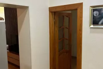 Satılır Köhnə Tikili Nəsimi Bazarında