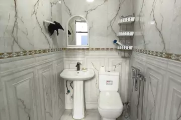 Satılır Həyət Evi Zabrat Qəsəbəsida