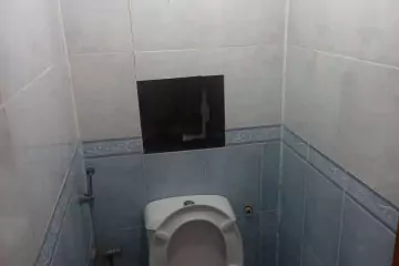 Satılır Köhnə Tikili Elmler Akademiyasıda
