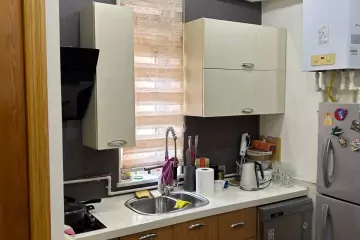 Satılır Köhnə Tikili Nəsimi Bazarında