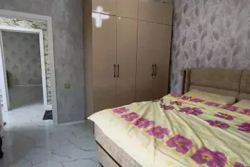 Satılır Həyət Evi Zabrat Qəsəbəsida