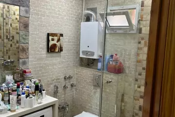 Satılır Köhnə Tikili Nəsimi Bazarında