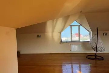 Satılır Villa Atyalıda