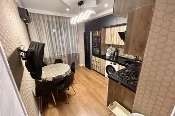 Satılır Yeni Tikili Yeni Yasamalda