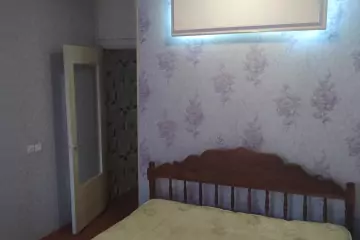 Satılır Köhnə Tikili 9-cu Mikrorayonda